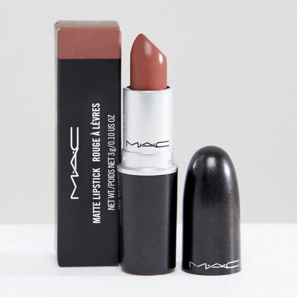 BNIB M.A.C Velvet Teddy Matte Lipstick